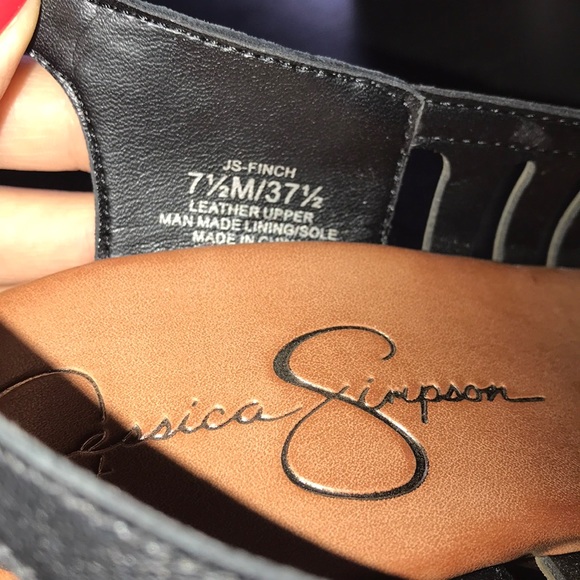 Jessica Simpson Stilettos 👠 - Picture 8 of 10